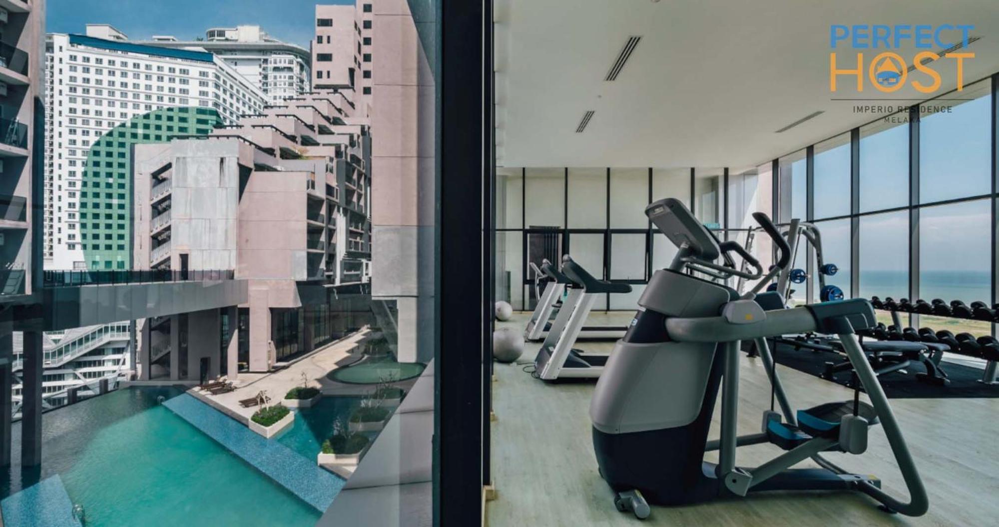 Aparthotel Imperio Seafront By Perfect Host 4*