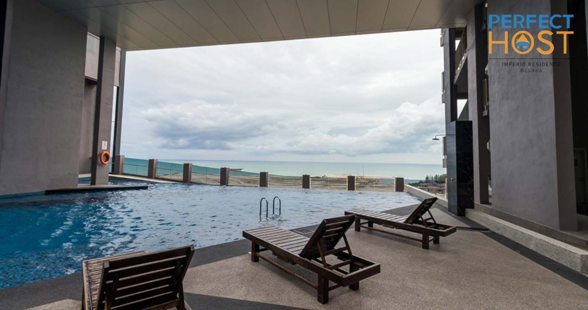 Aparthotel Imperio Seafront By Perfect Host