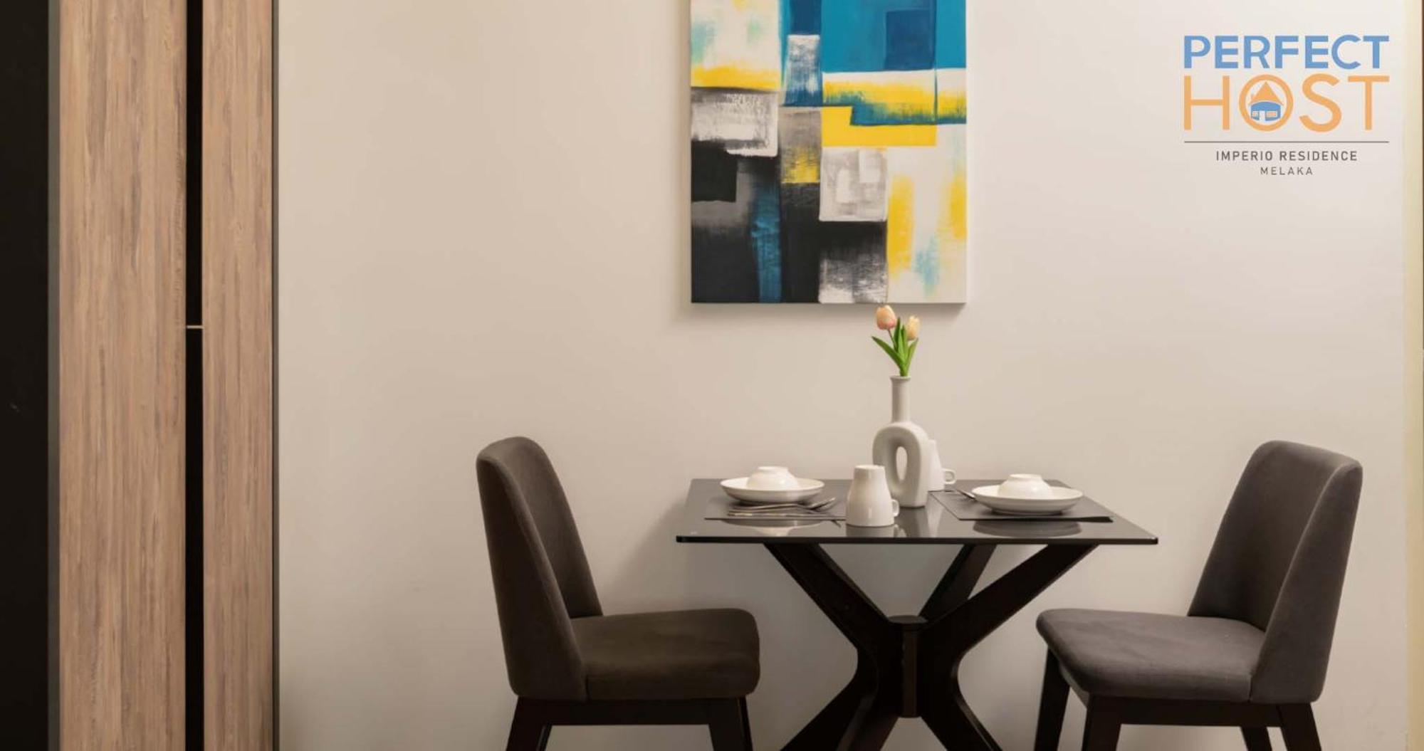 Aparthotel Imperio Seafront By Perfect Host 4*